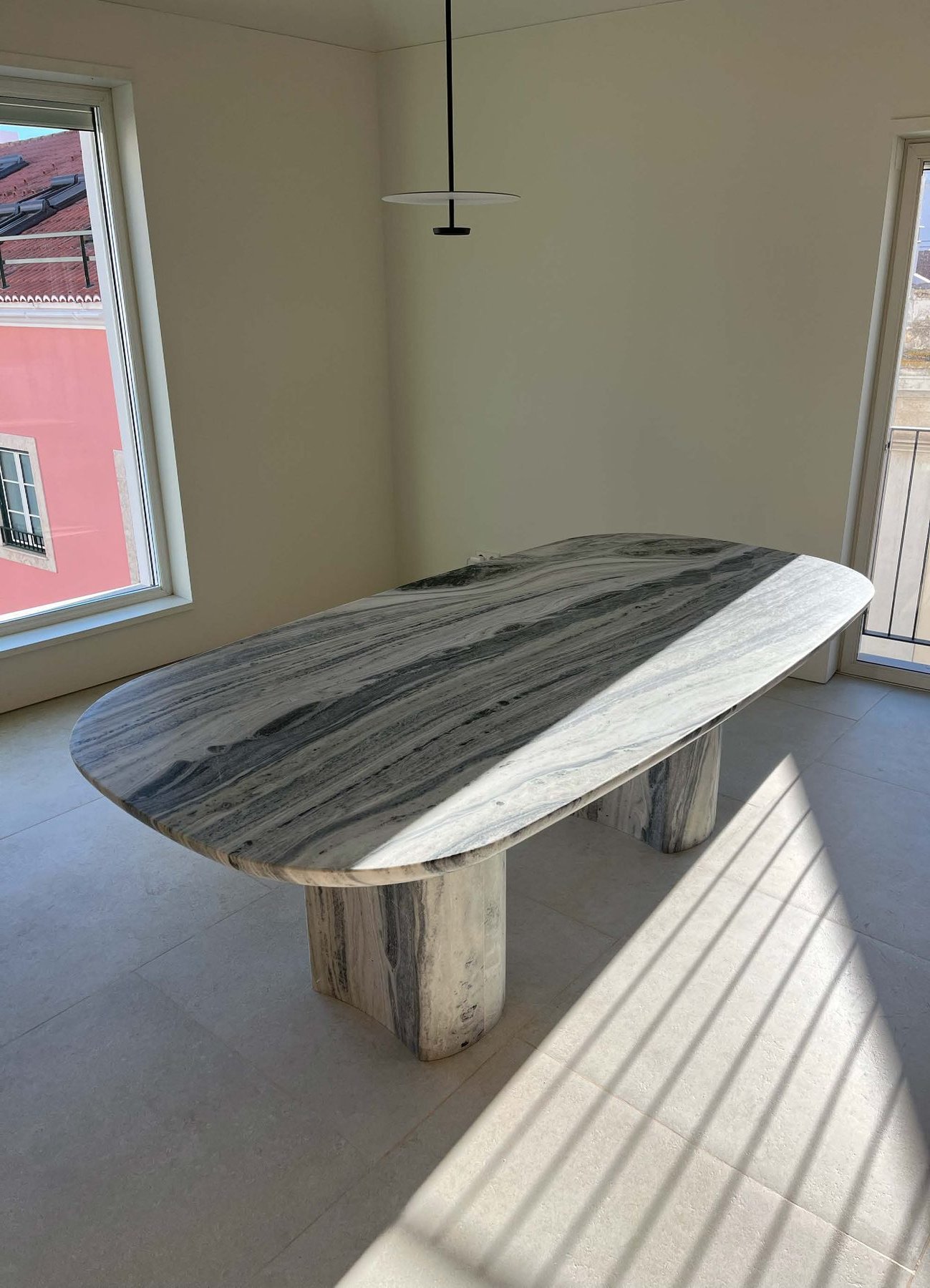 Olival Dining Table